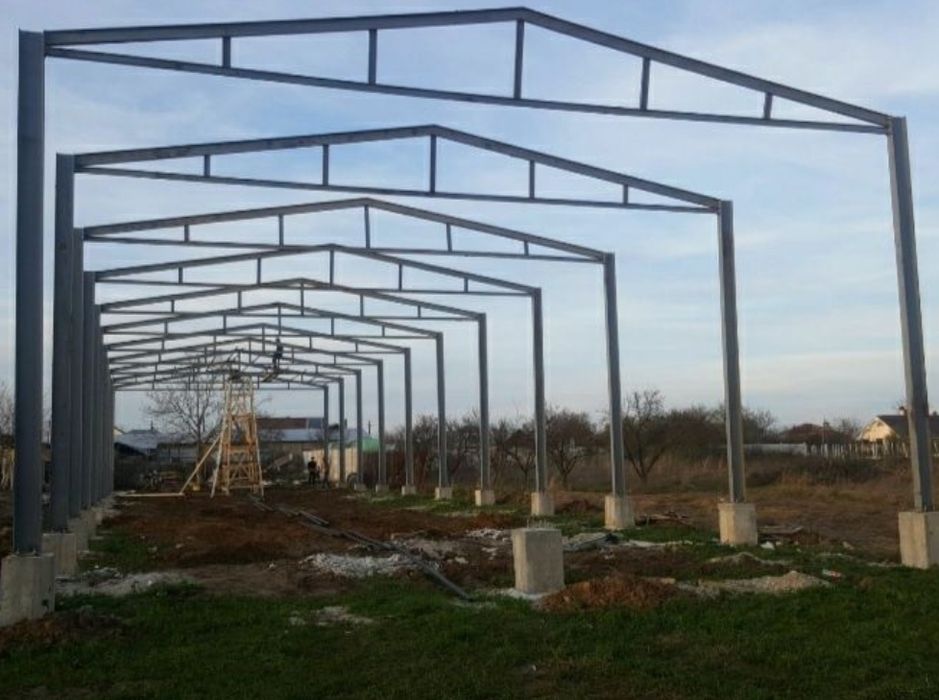 Vand hala metalica 10x22x4 livram în orice jud