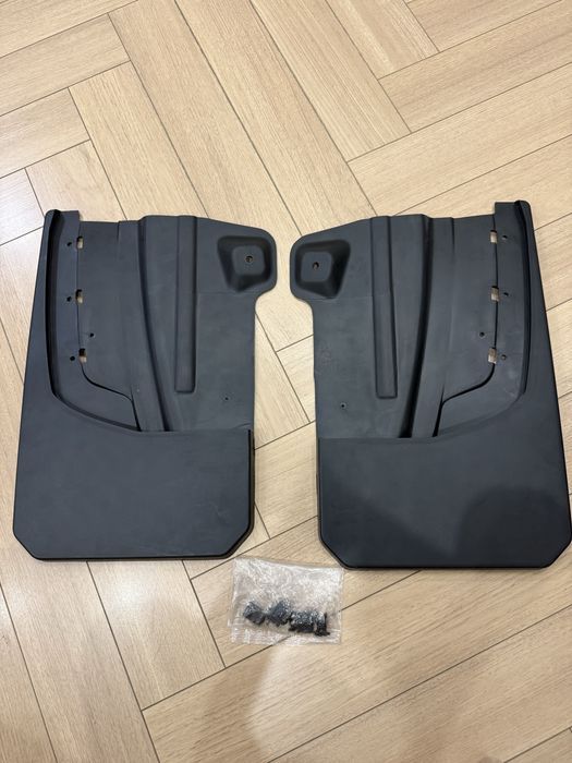 Брызговики задние на TANK 300. Новые!