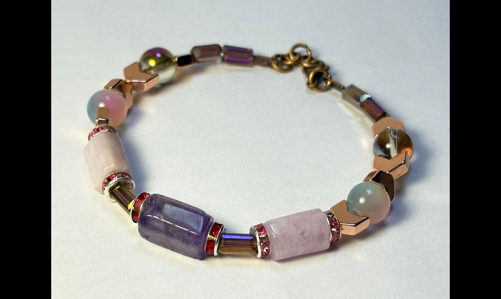 Ръчно изработени гривни