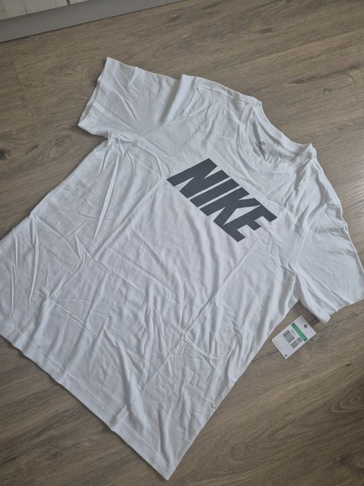 NIKE Нова Оригинална мъжка тениска XL