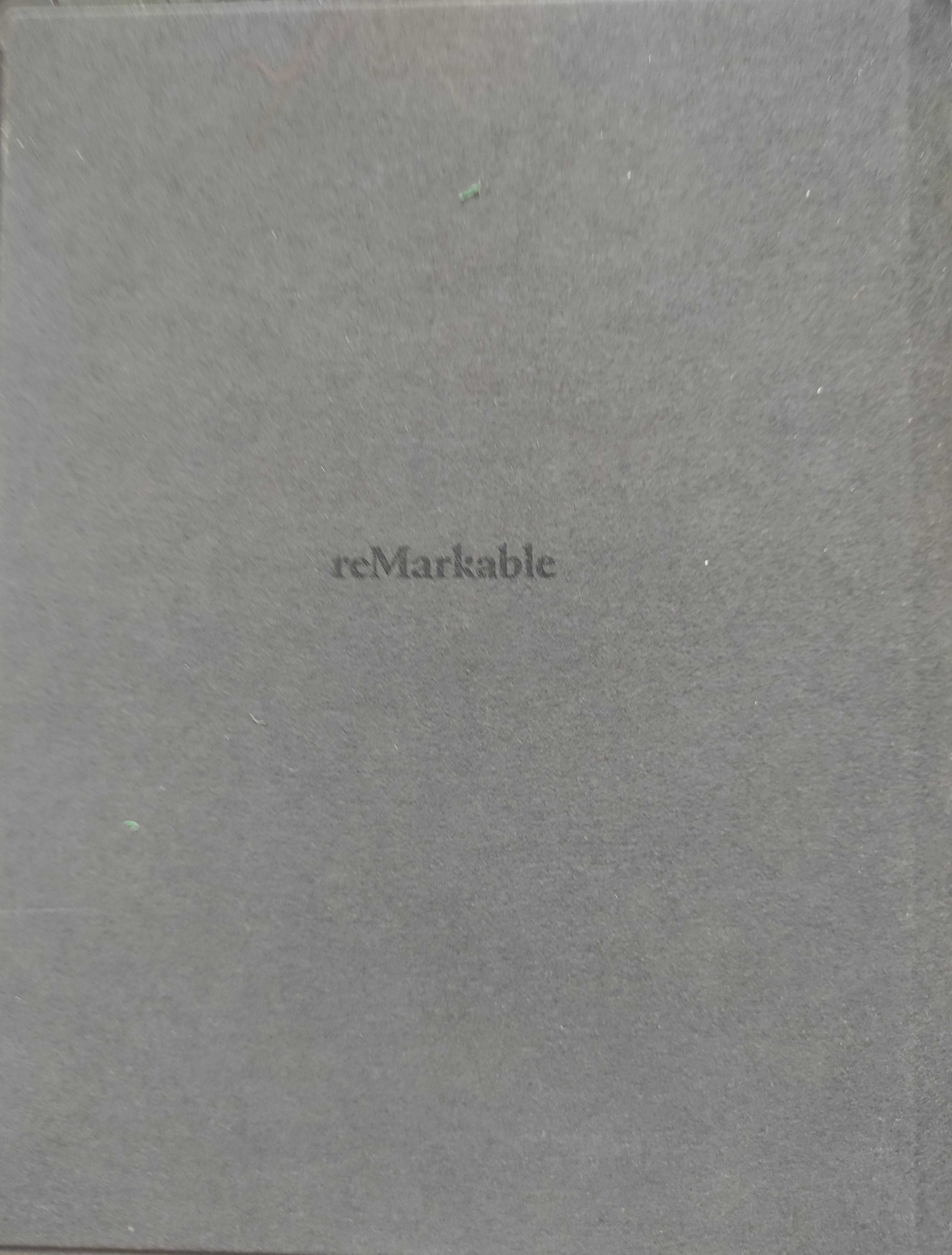 reMarkable 2  – îți aduce timp, claritate și ordine în gânduri.