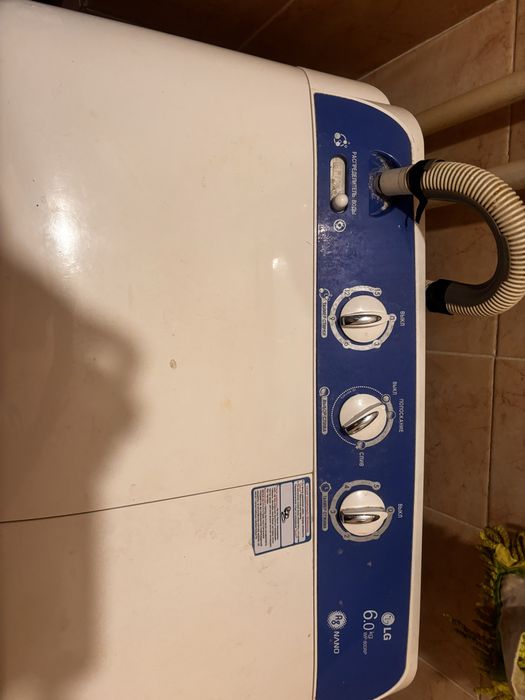 Продам стиральную машину полуавтомат