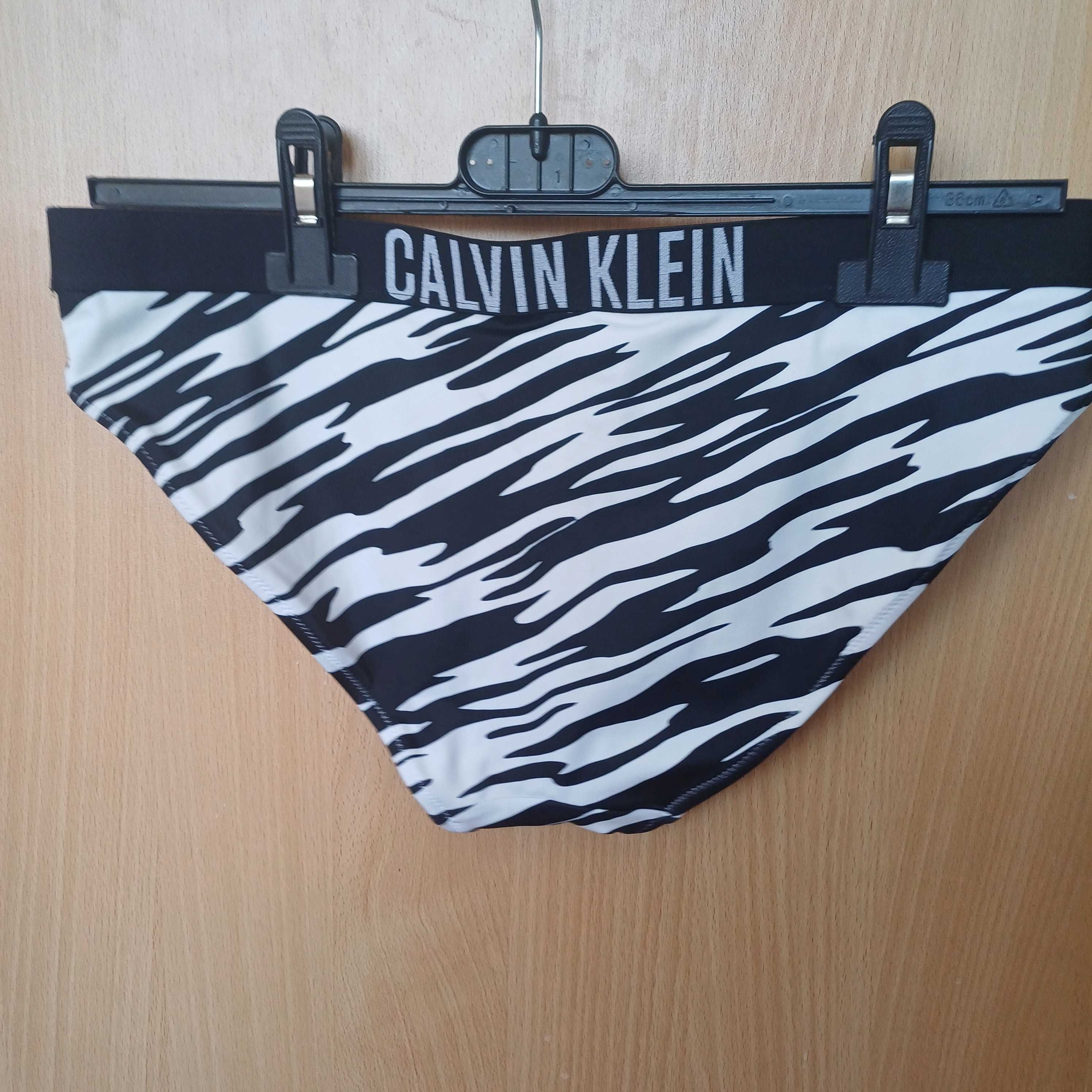 Долница на бански Calvin Klein M нова