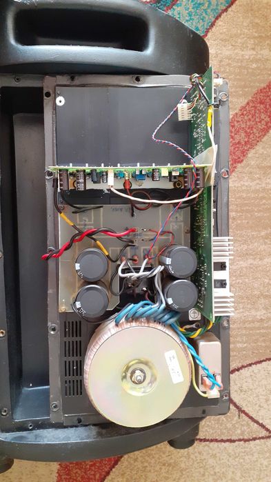 Subwoofer activ FBT MaxX 9 SA