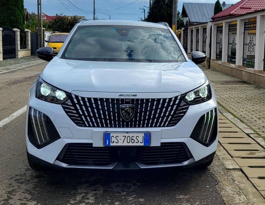Vând Peugeout 2008 ,1.2 benzina din 2024