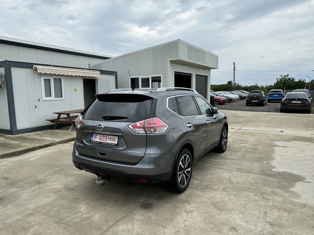 Nissan X trail 2017 Pano/led/camere/keyless/soft close/rate