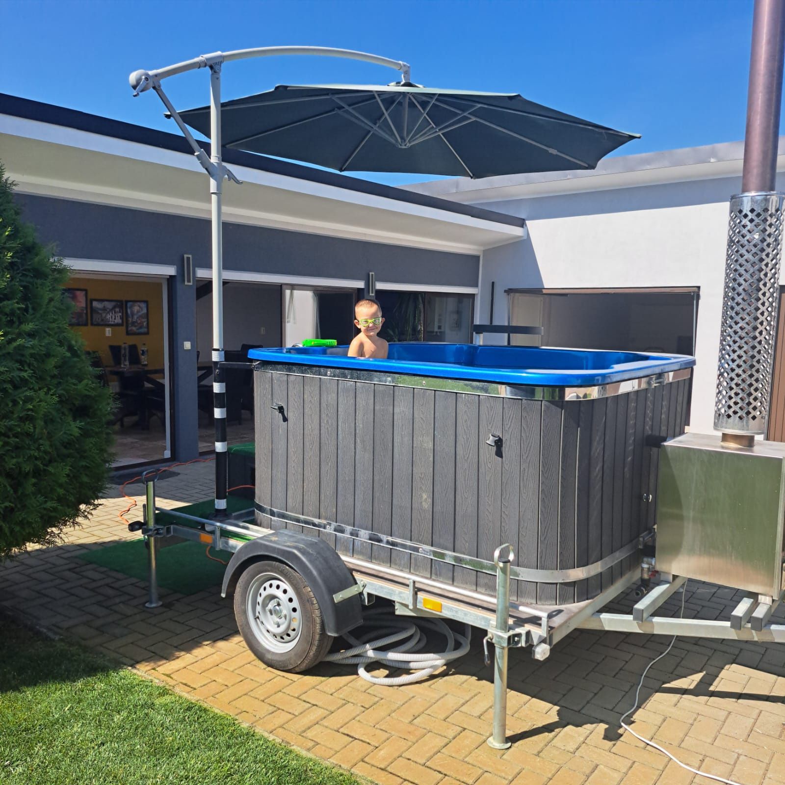 Ciubar - jacuzzi de inchiriat