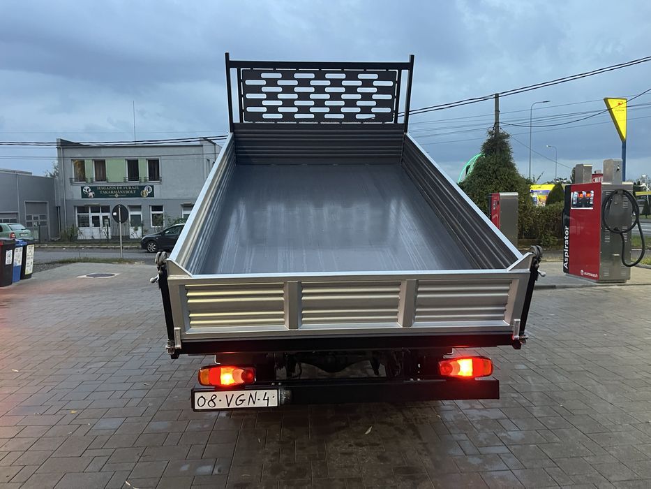 Nissan cabstar 3.5 t basculabil