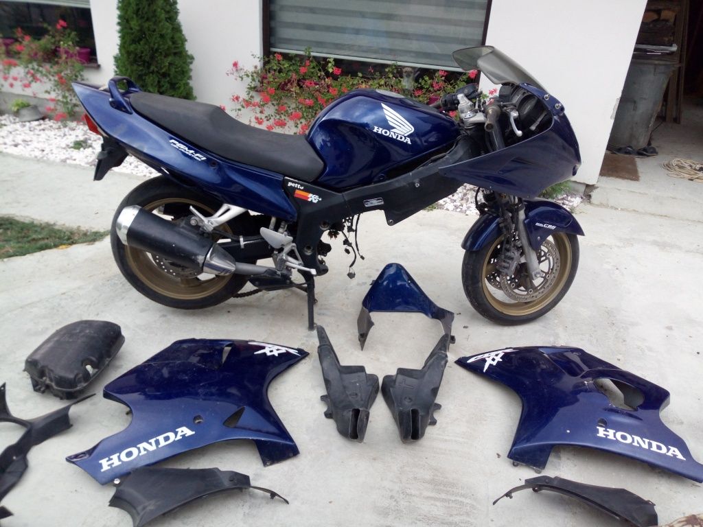 Продават Honda CBR 1100xx  2300 лв