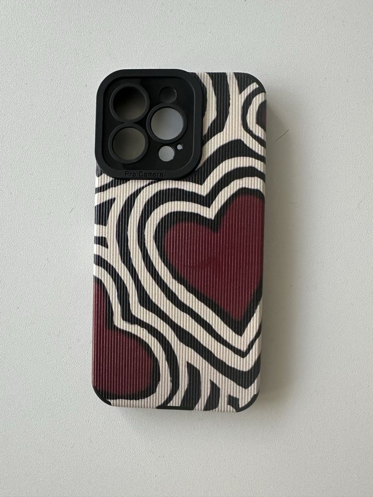 Кейс за iPhone 13 PRO