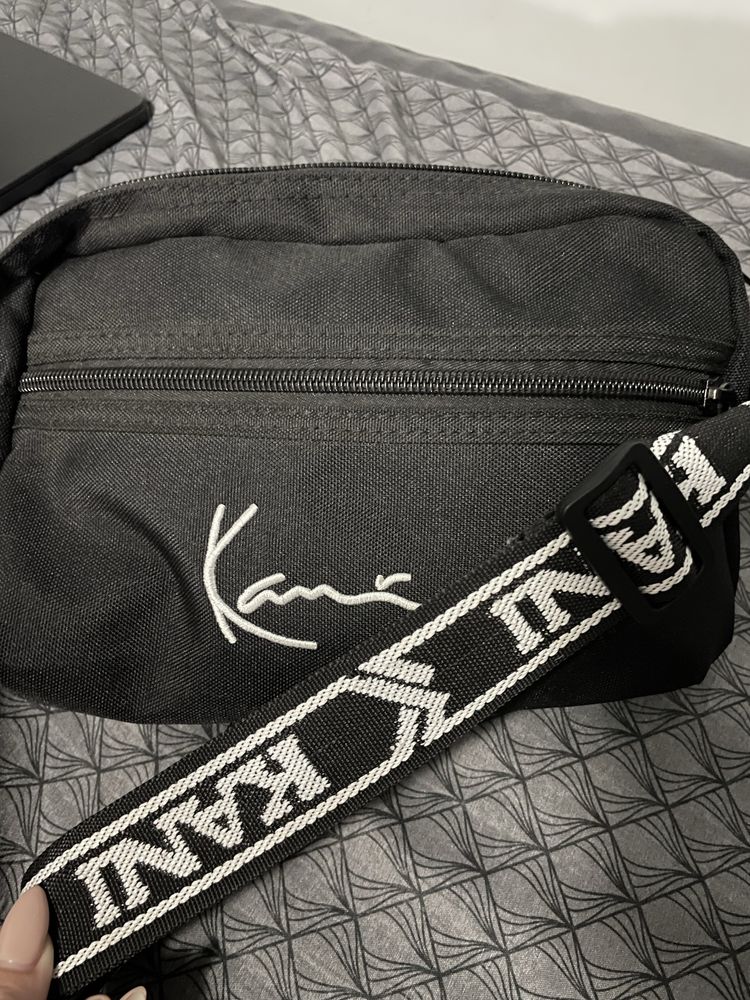 Чанта Karl Kani