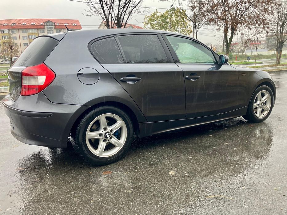 BMW Seria 1  118D an fabricatie 2007