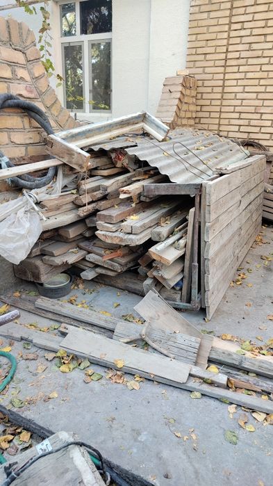 Чорни паталог тахта  сотилади