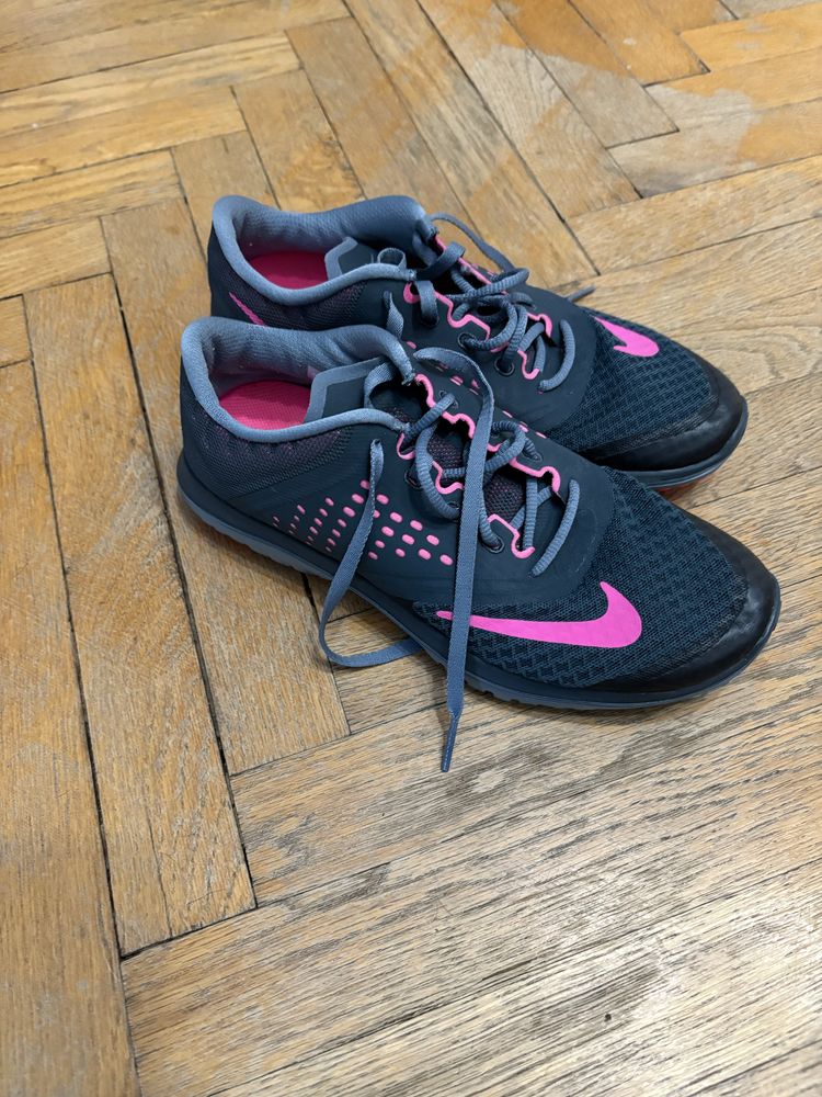 Маратонки за бягане Nike Fit Sole Lite Run2