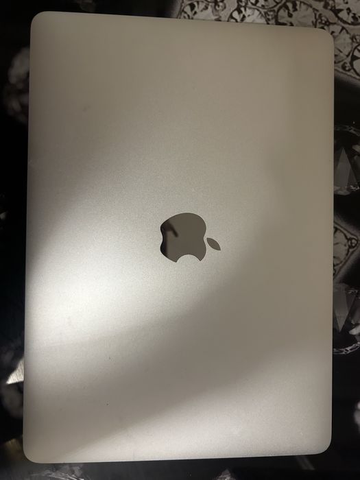 Macbook 2017 air in stare impecabila