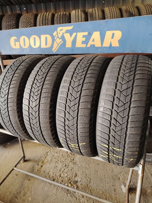 225/55 R17 Pirelli Sottozero Winter Runflat RSC