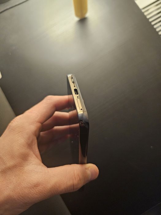 Samsung Galaxy S23 5G 128GB Negru ca nou