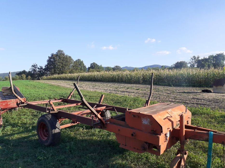 Vând 2 remorci pentru tractor