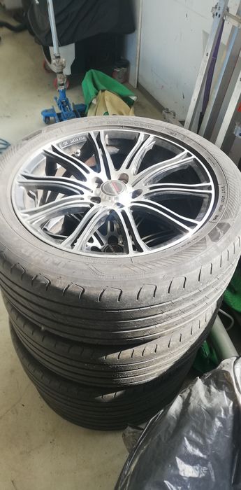 Летни гуми с джанти Ford Focus