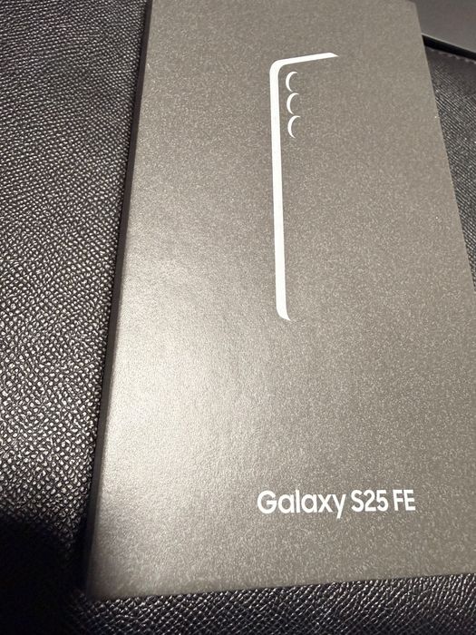 Samsung Galaxy S25 FE
