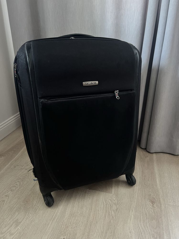 Чемодан samsonite