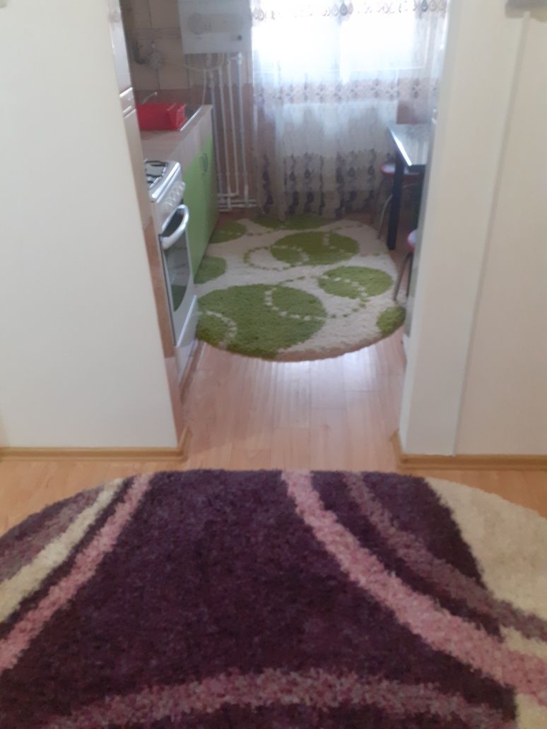 Închiriere apartament cu 2 camere