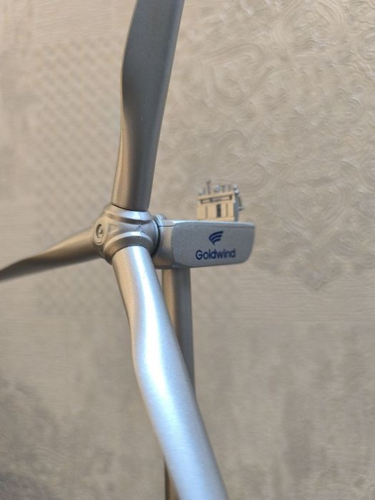 Новая настольная модель ветряной турбины от Goldwind