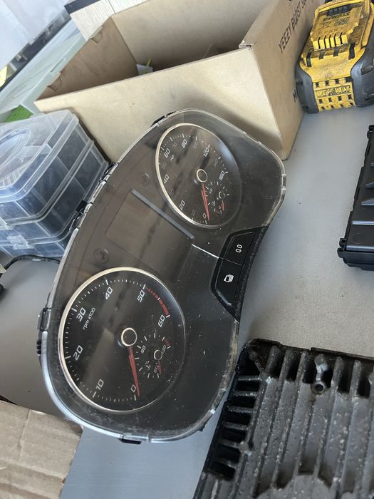 Kit pornire seat toledo 2013 1,6 tdi cod cay