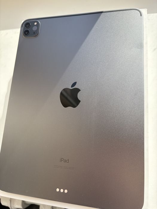 Продам айпад 11 про 128гб