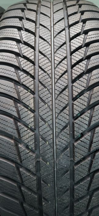 2 anvelope 225 45 18 bridgestone runflat 2022 8mm