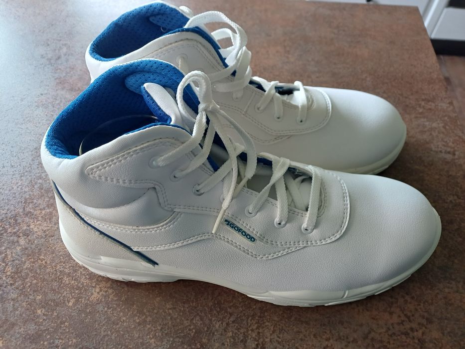 Bocanci cu protecție