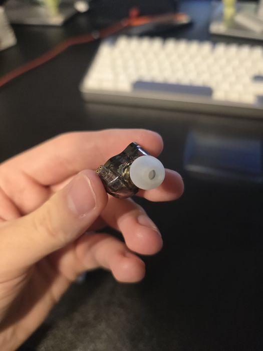 Vand casti tip IEM kz zsn 2, profesionale