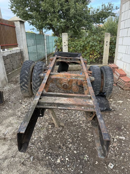 Schimb sasiu cu caruta pentru tractor