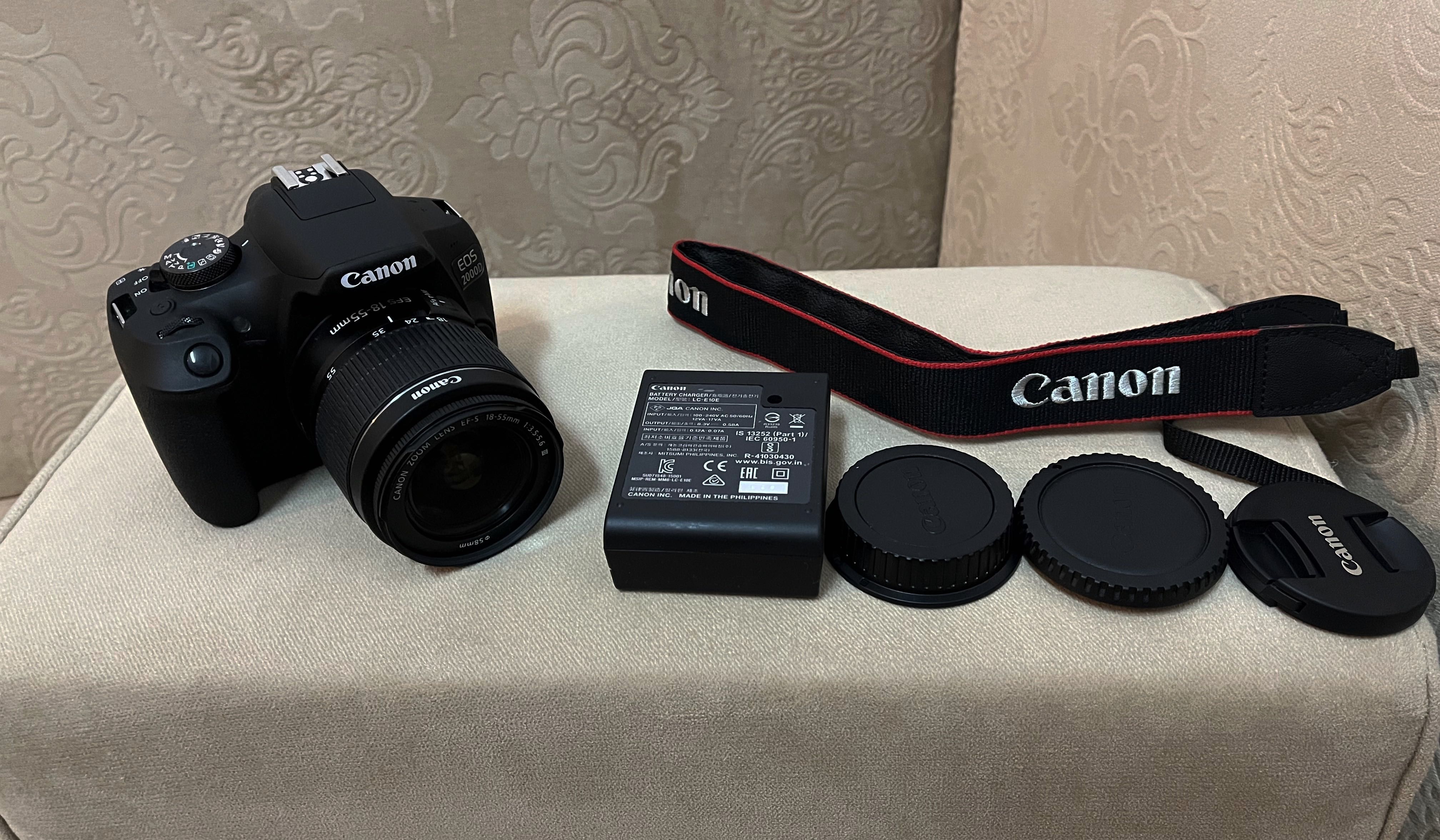 Camera Canon Eos 2000D