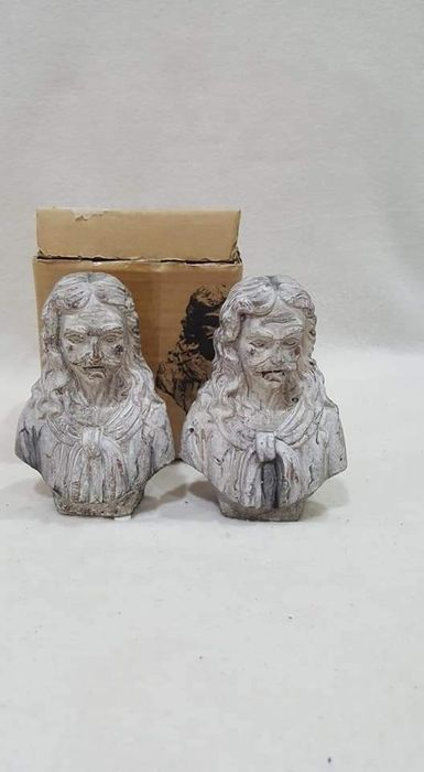 Нови масивни статуетки