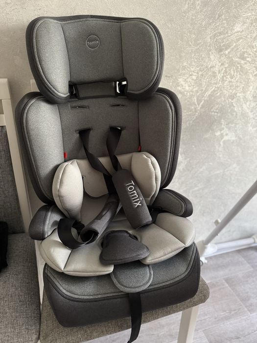 Продам автокресло