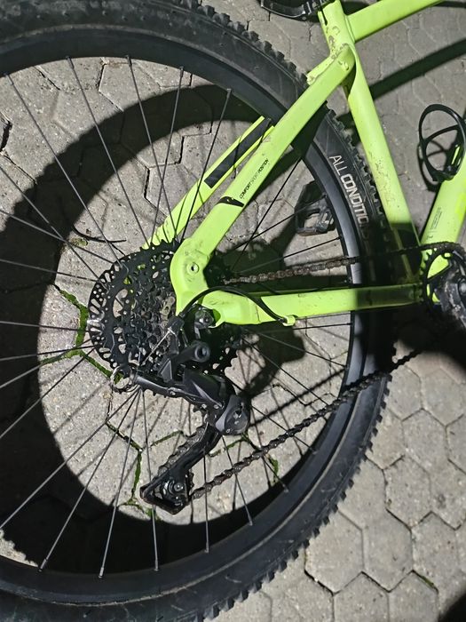 Vând rockrider st 530