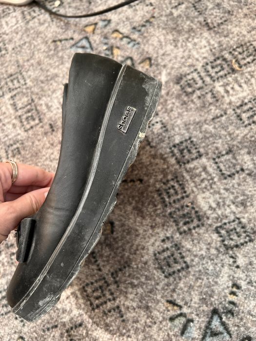 Даром туфли школьные на девочку. 34 размер