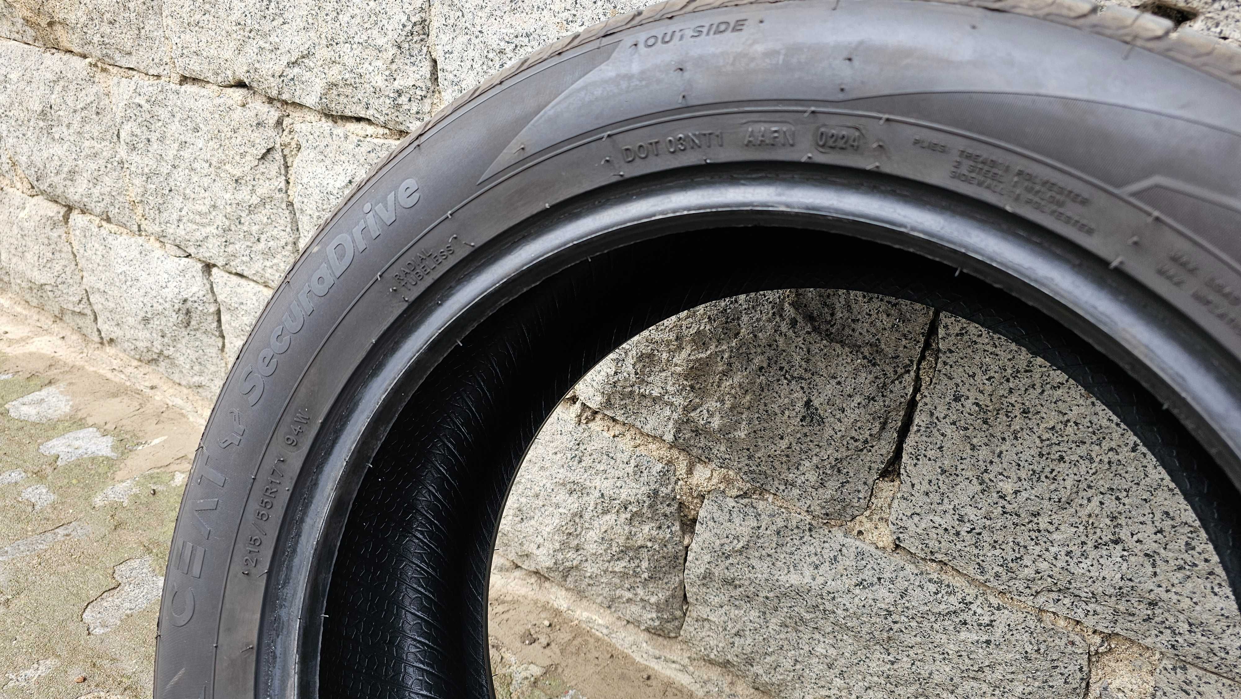 2 броя 215/55R17 летни гуми СЕАТ DOT24 7мм