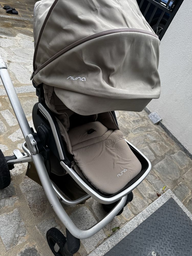 Nuna Ivvi Camel 2in1 с подарък подложка