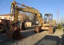 Dezmembram excavator Liebherr R912