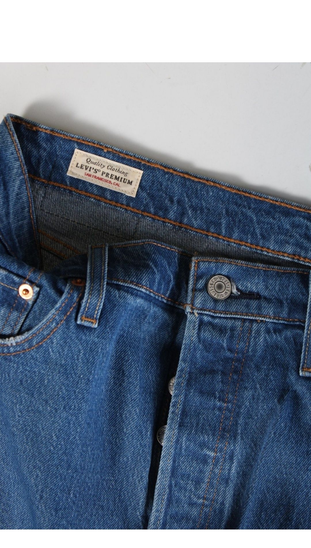 Мъжки дънки Levi's 33/28 като нови