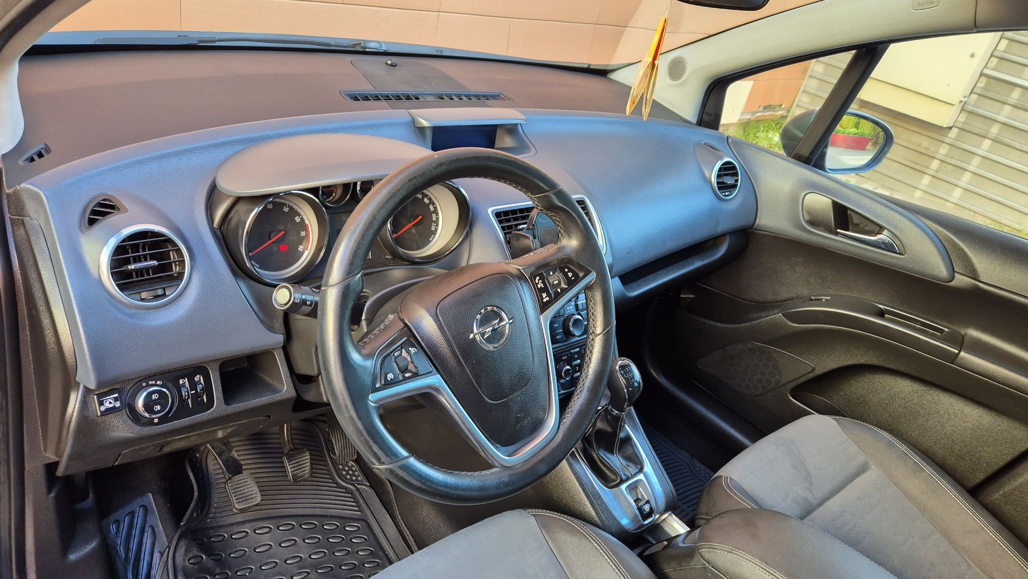 Opel Meriva B, 1,4 benzina
