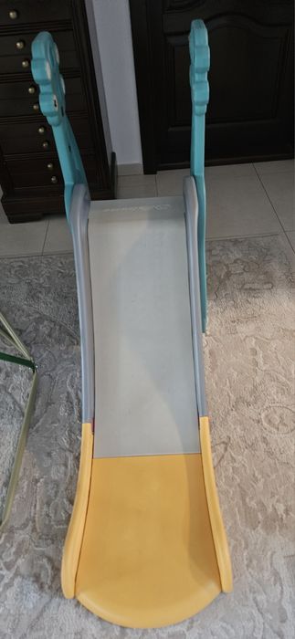 Vand tobogan de exterior și interior in stare foarte buna