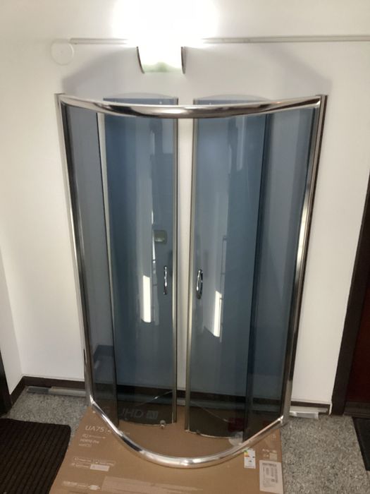 Cabina dus semirotunda 90x90x185 sticla securizata fumurie profil crom