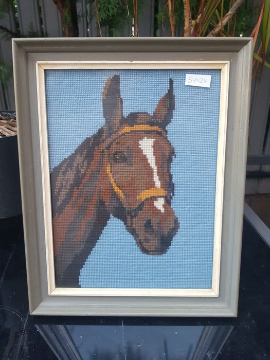 Vand goblenuri  in stare f buna