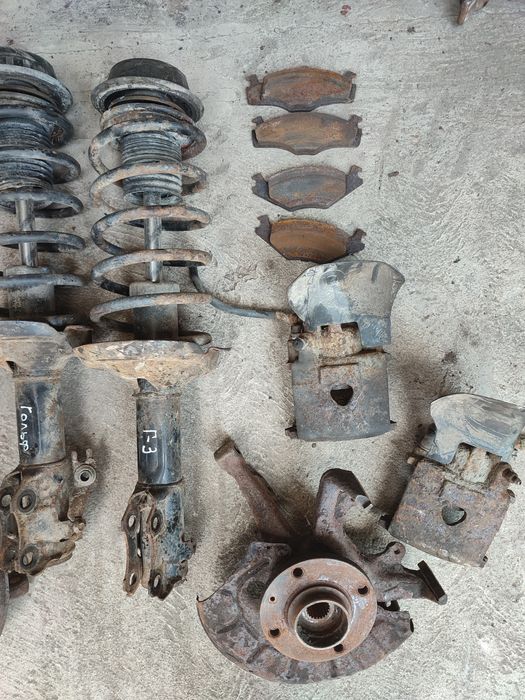 Запчасти на гольф