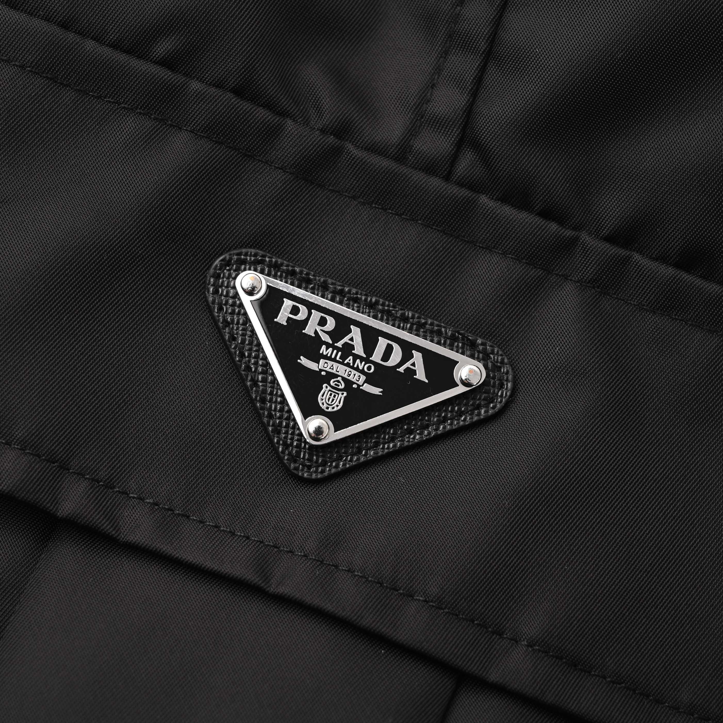 Мъжки Къси Панталони PRADA