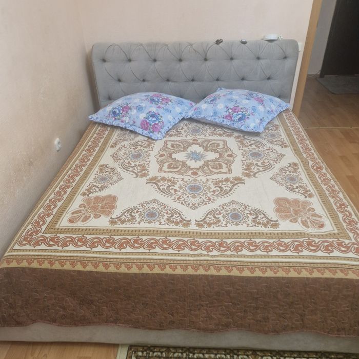 Продам кровать .