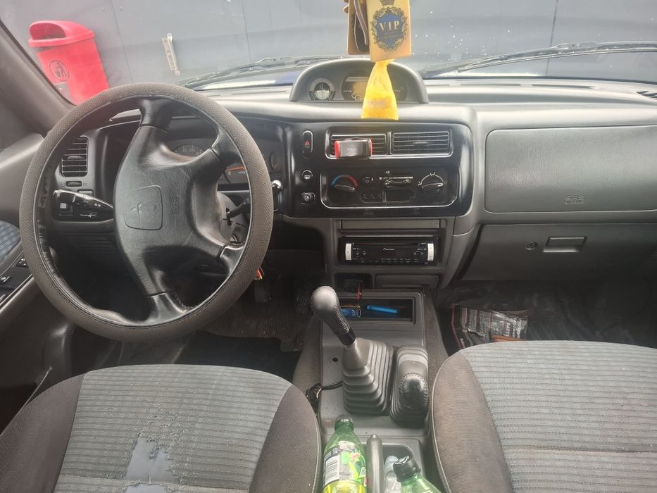 Vând său schimb Mitsubishi l200 2.5 1999